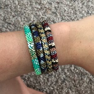 Lily and Laura pack or 4